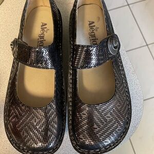 Alegria “Mary Jane’s” size 39